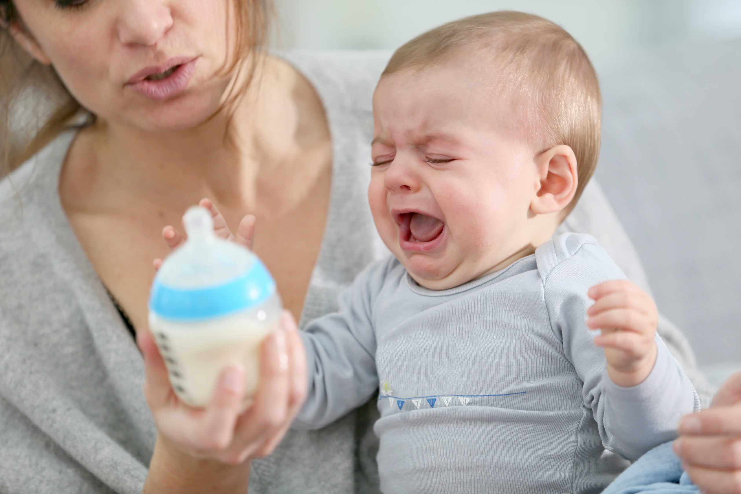 Sevrage de bébé, refus de lait infantile 
