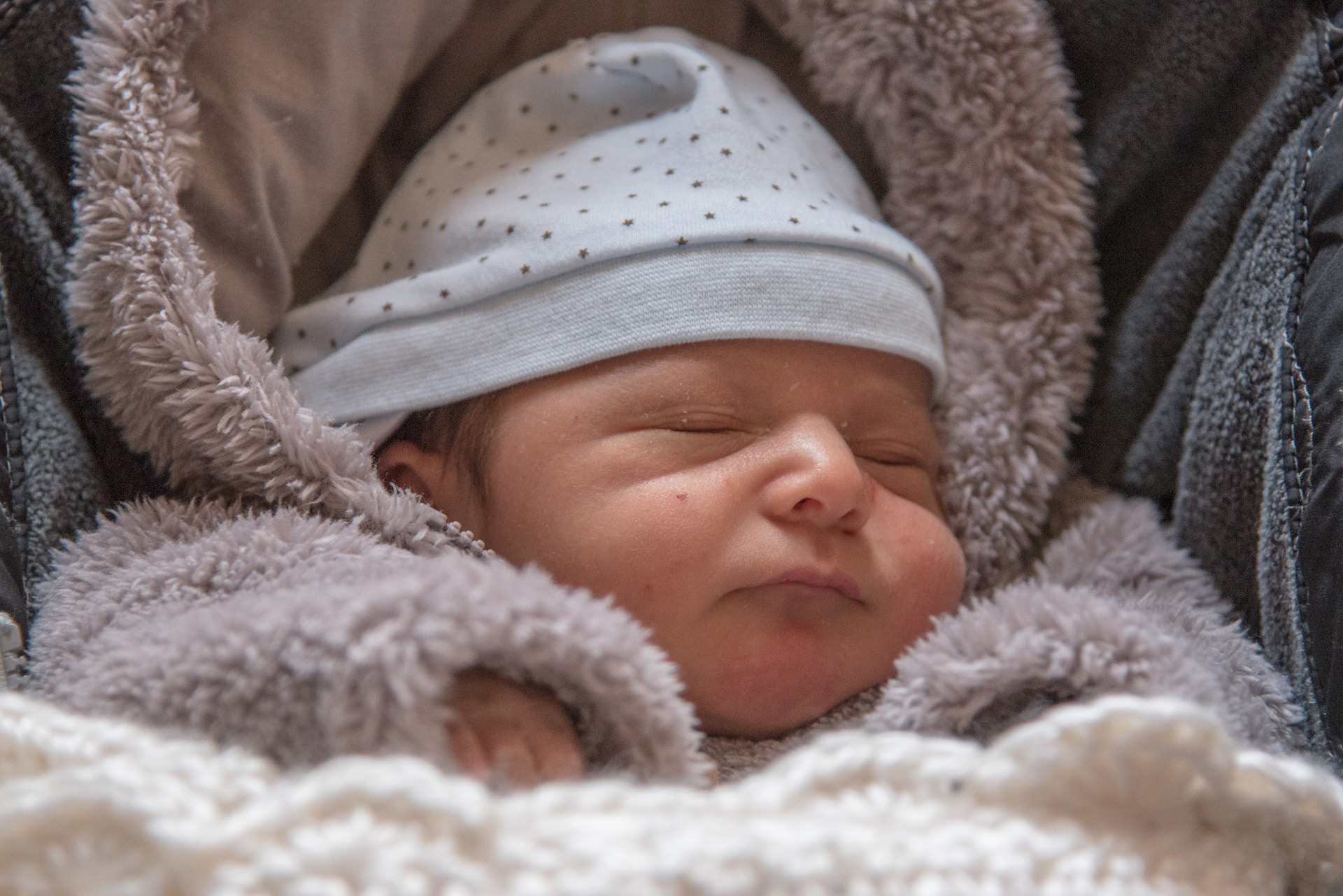 Le sommeil de bébé : Combien de temps un bébé doit-il dormir