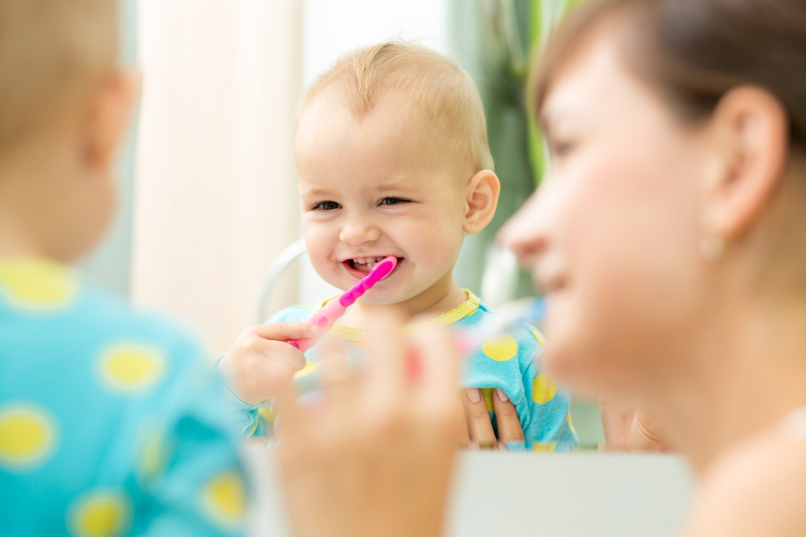 Les dents de bébé : quand et comment les brosser ? Dentifrice bébé